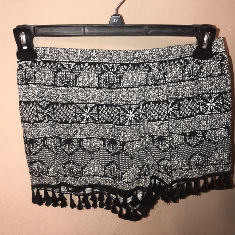 Super cute and comfy tassel shorts